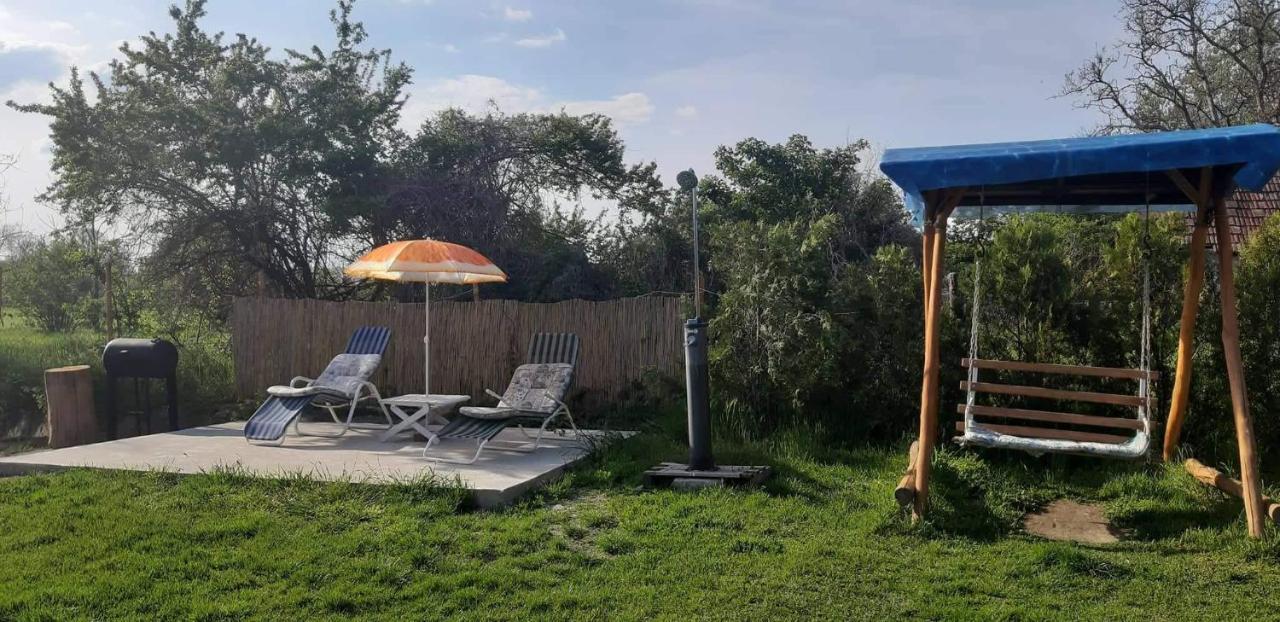Apartament Kamilla Vendeghaz Écs Zewnętrze zdjęcie